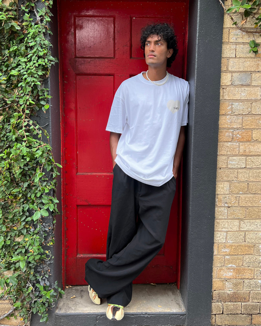 SŚAINT Heart Tee - White & Cream